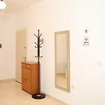 شقة Sweet Holidays Near The & Center Of