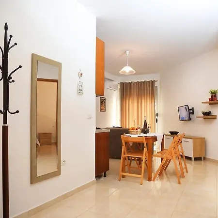 Sweet Holidays Near The & Center Of Apartment *