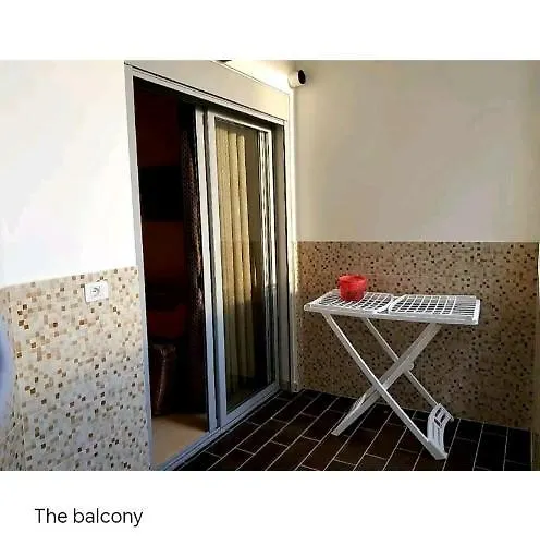 Appartamento Sweet Holidays Near The & Center Of Vlorë